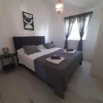 Braccia Apartamento Bol