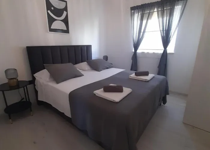 Braccia Apartament Bol